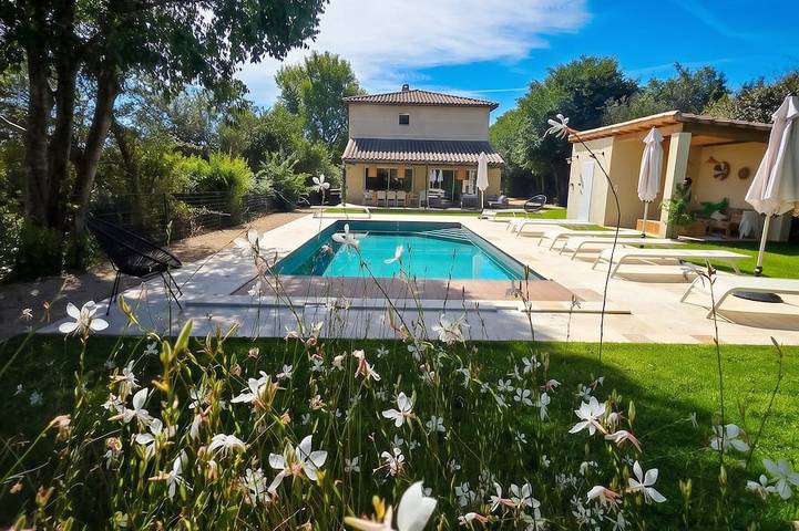 Casa de vacaciones para 10 personas, con terraza y jardín - 1