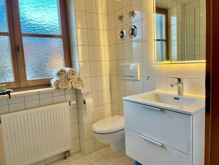 Ferienwohnung für 4 Personen, mit Ausblick und Sauna sowie Terrasse in Fischen - 3