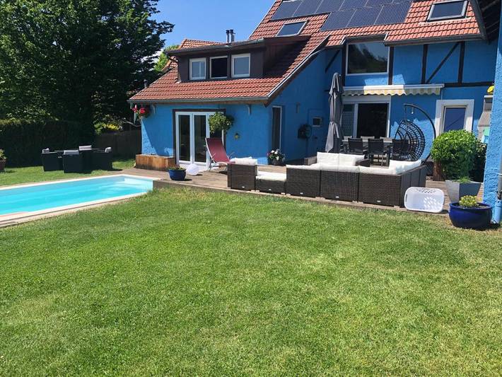 Chambre d’hôte pour 2 personnes, avec Balcon et Jacuzzi ainsi que Terrasse et Jardin