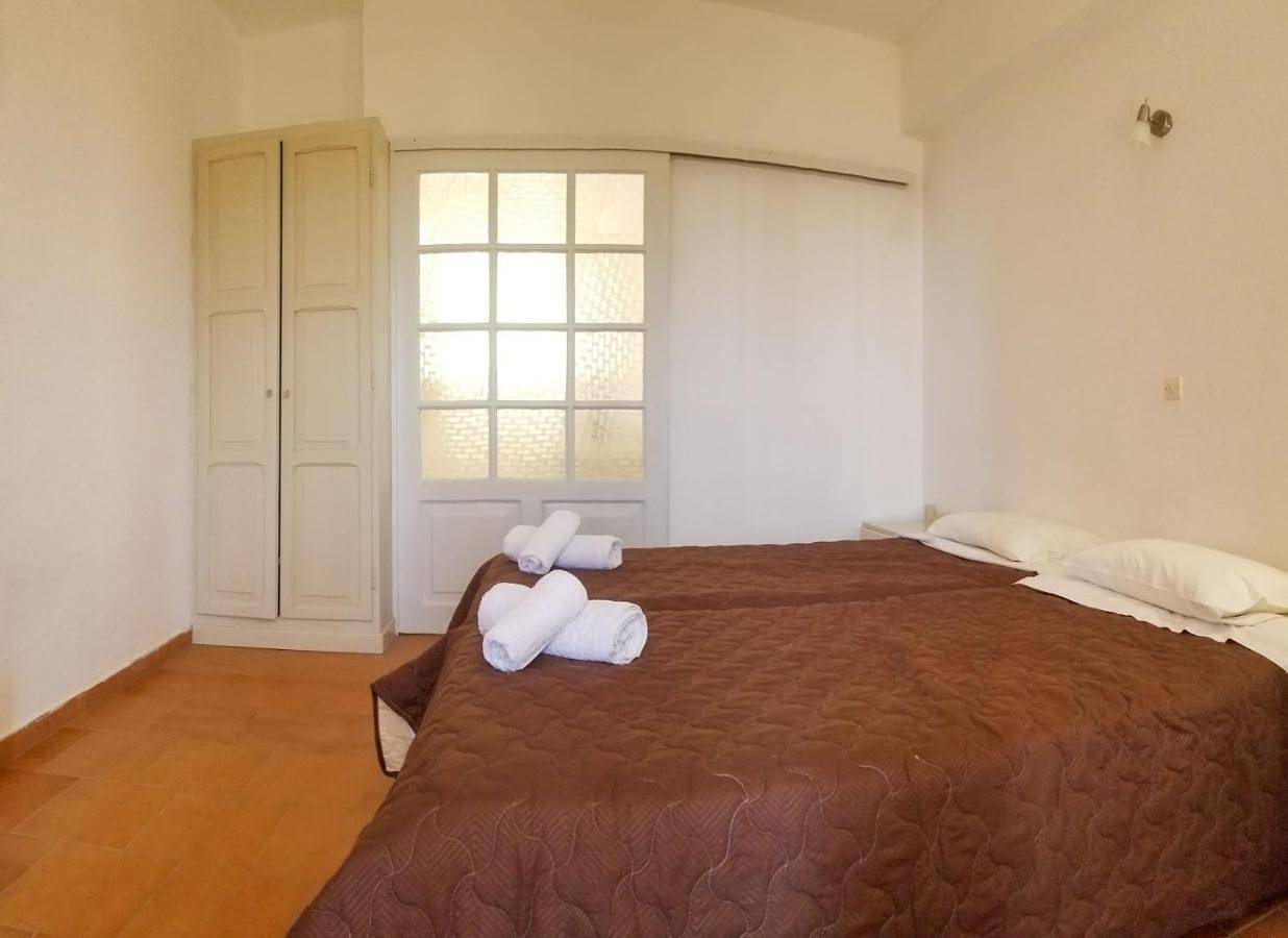 Mirabello Hotel Apartments in Dassia, Corfou