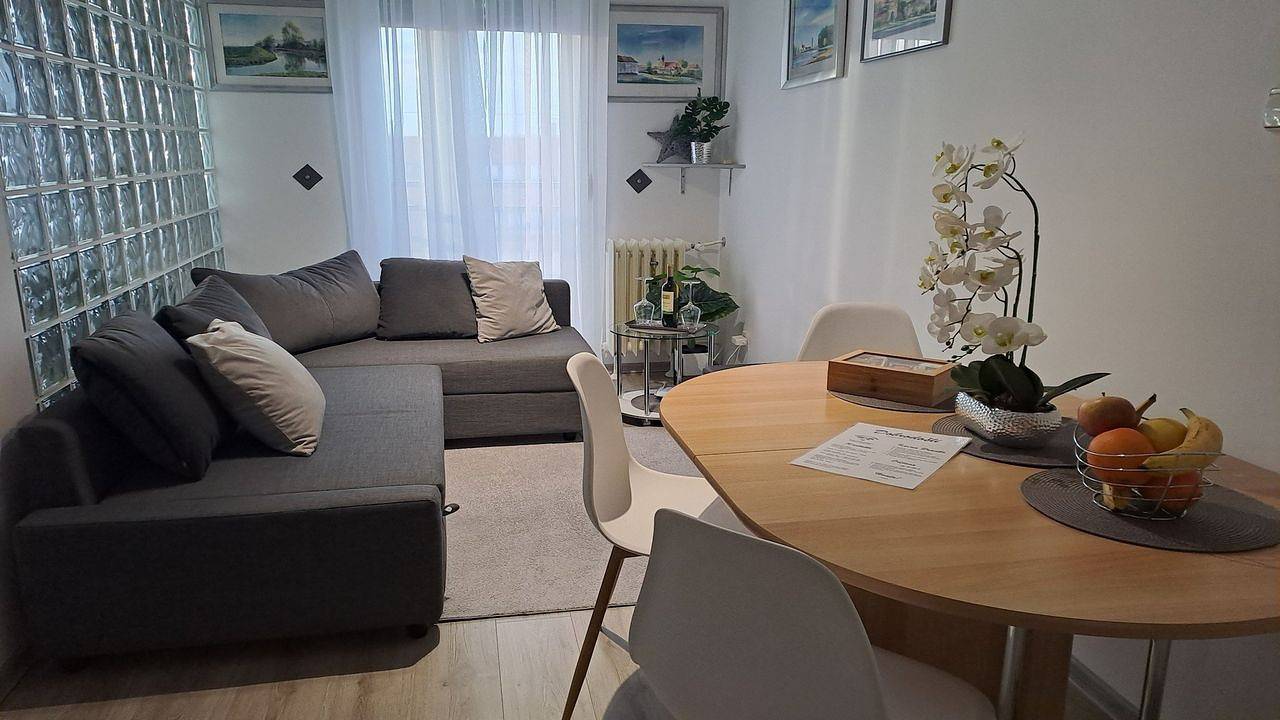 Ganze Ferienwohnung, Ferienwohnung für 3 Personen (33 m²) in Osijek in Osijek, Osijek-Baranja