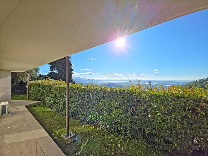 Gîte pour 4 personnes, avec terrasse ainsi que jardin et vue sur le lac, animaux acceptés dans Corsanico Bargecchia - 2