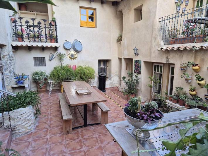 Alojamiento y desayuno para 4 personas, con jardín en l'Alacantí - 2