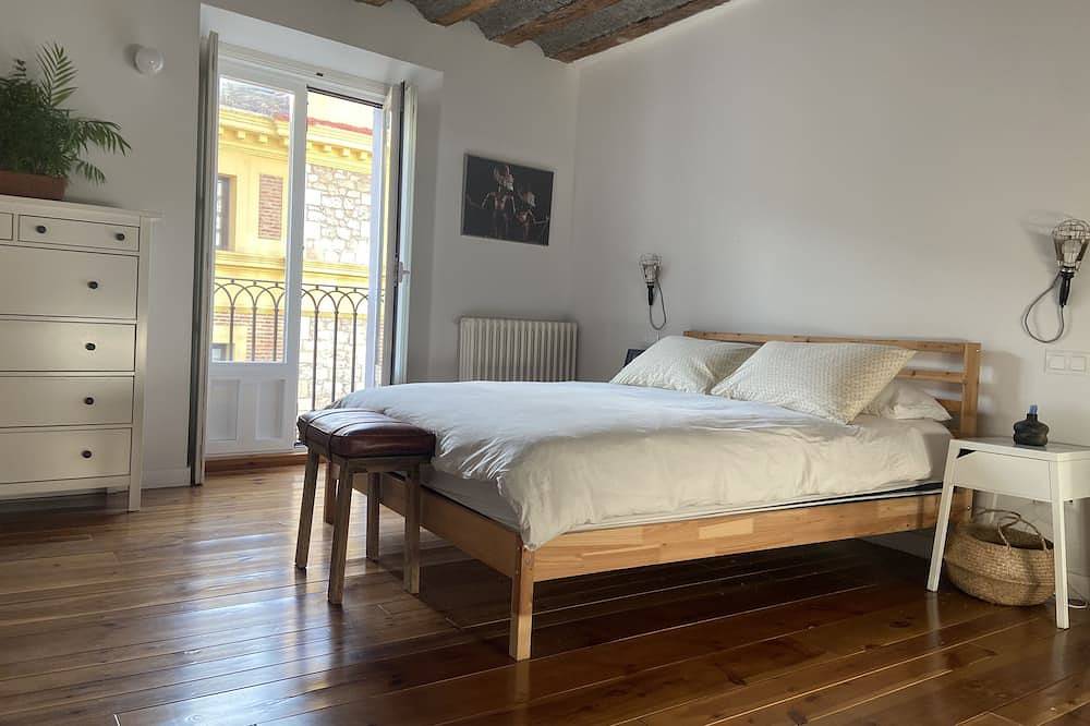 Entire apartment, La Linterna de San Lorenzo in Burgos, Burgos Province