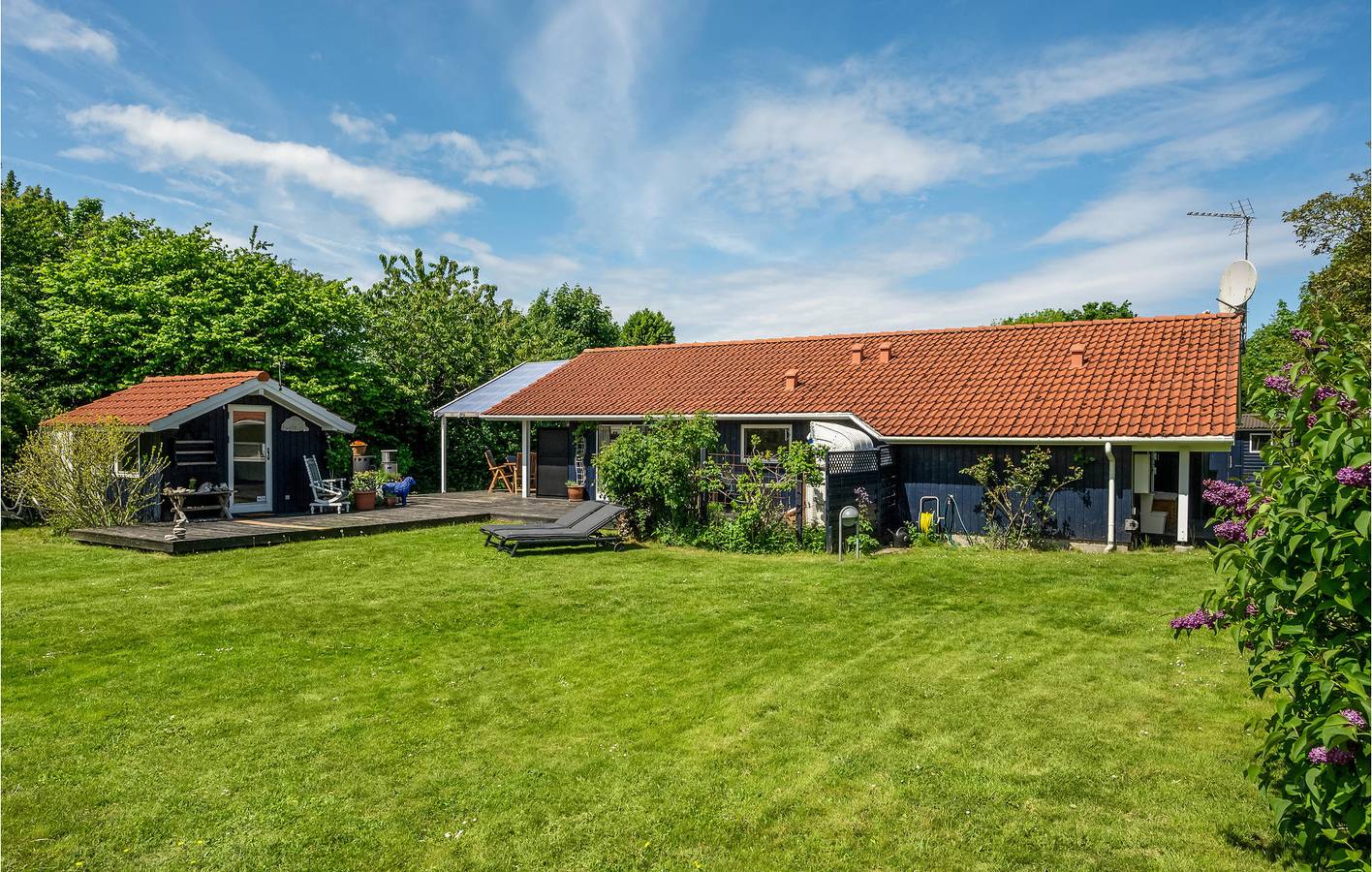 Ferienhaus für 8 Personen mit Terrasse in Munkerup, Dronningmølle
