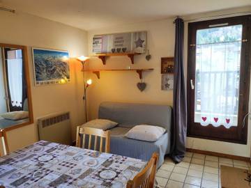 Gîte pour 4 personnes, avec balcon dans Office De Tourisme Des Carroz
