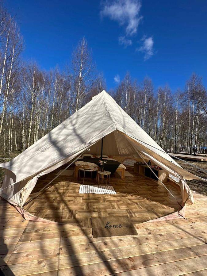 Camping für 2 Personen, mit Terrasse und Whirlpool sowie Garten und Pool in Pommern - 3
