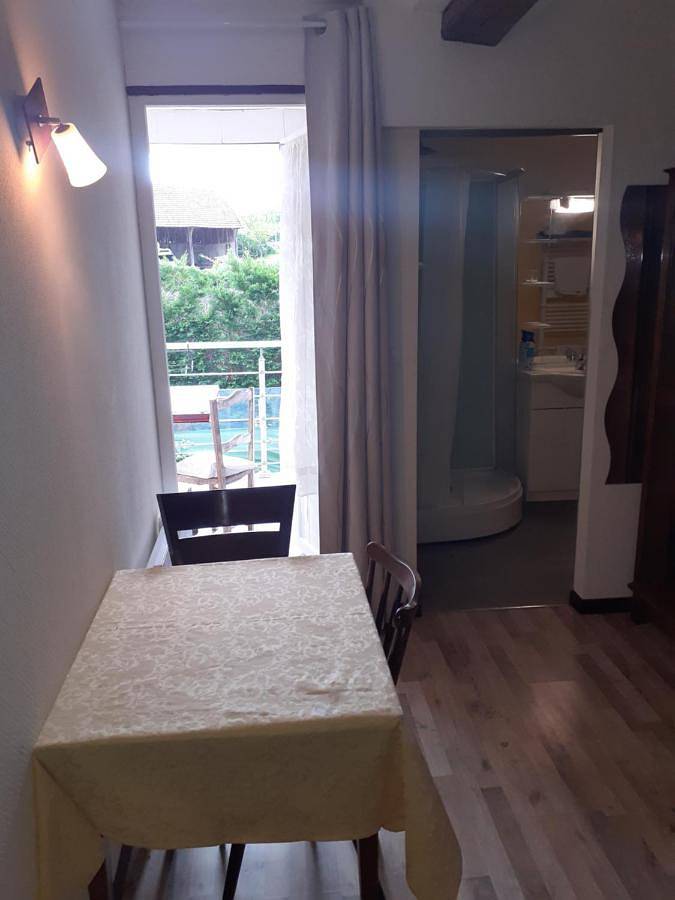 Chambre d’hôte pour 2 personnes, avec terrasse, animaux acceptés à Rogny-les-Sept-Écluses - 3