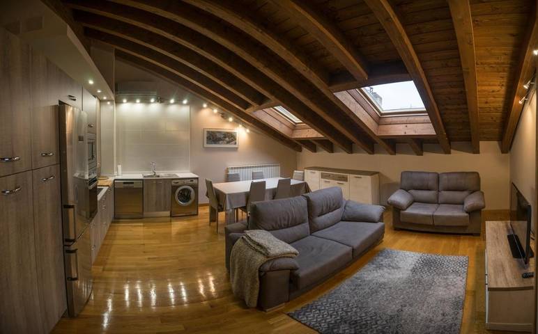 Gîte pour 9 personnes à Estella
