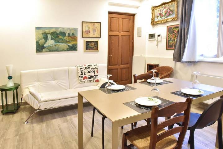 Location de vacances pour 3 personnes, avec balcon à Novare - 2