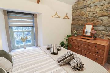 Cottage for 10 People in St Dogmaels, Cardigan Bay, Photo 3