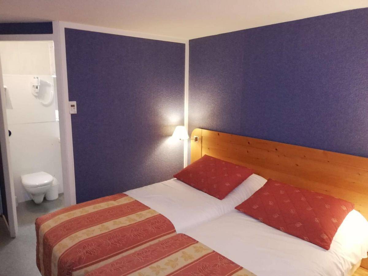 Triple Room in Fumel, Quercy