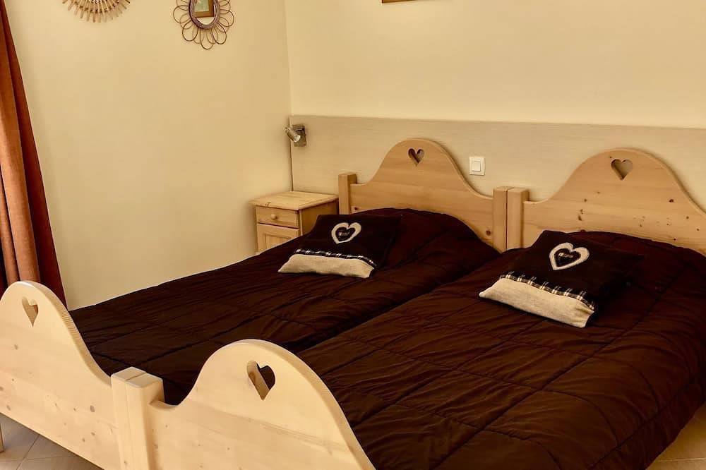 Appartement entier, T3 Duplex Clim/Wifi/Piscine/Plage Lozari 5 Mn A Pied in Losari, Belgodère