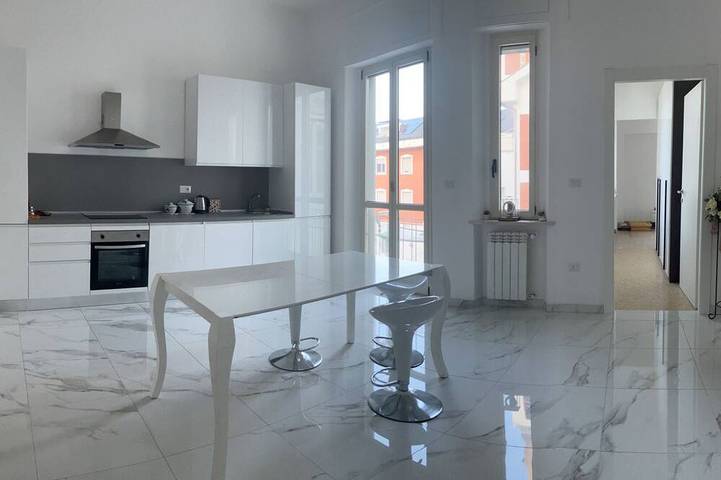 Ferienwohnung für 6 Personen, mit Pool und Balkon sowie Sauna - 1