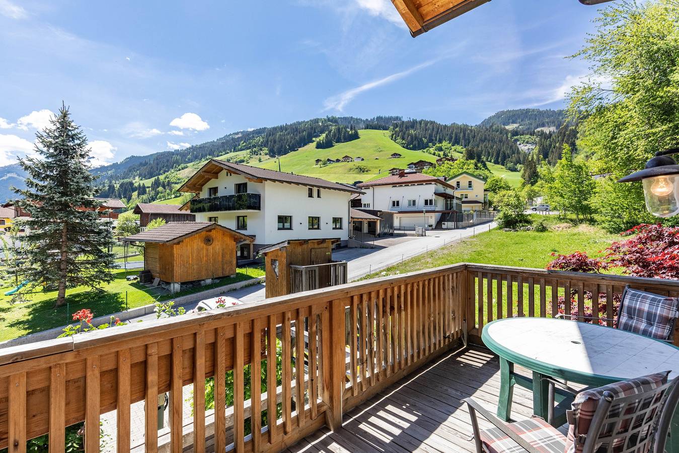 Ganze Wohnung, Apartment 'Stockinger A1' mit Bergblick, Balkon und Wlan in Großarl, Ski Amadé