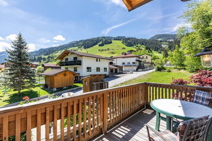 Ganze Wohnung, Apartment 'Stockinger A1' mit Bergblick, Balkon und Wlan in Hohe Tauern, Großarl