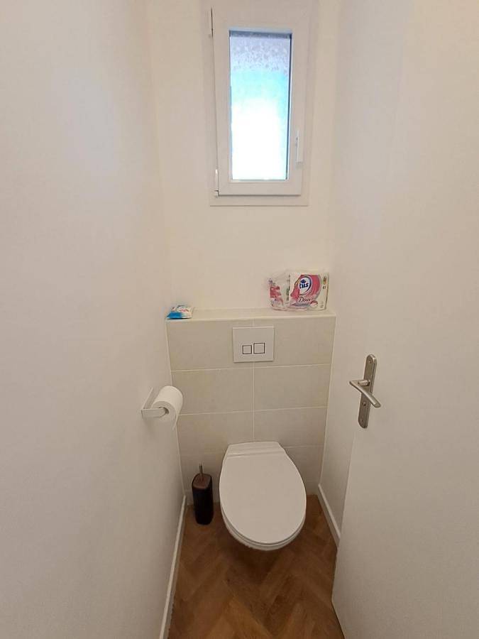 Chambre d'hôte centre-ville Manosque in Manosque, Parc naturel régional du Luberon