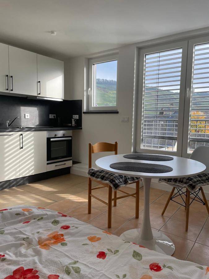 Ganze Wohnung, Two-Bedroom Apartment in Köwerich, Moseleifel