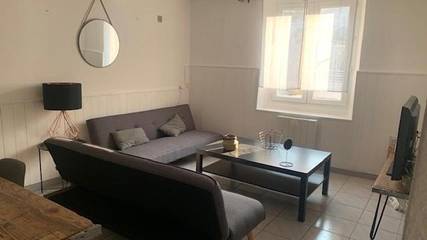 Gîte pour 4 personnes, avec vue et terrasse, animaux acceptés à Vedène