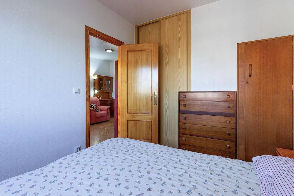 Nice home in Castalla with swimming pool in Castalla, Alicante Binnenland