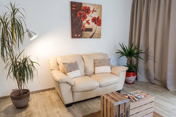 Ganze Wohnung, Homerez - Wohnung - Salon-de-Provence in Salon-de-Provence, Mittelmeerküste (Frankreich)