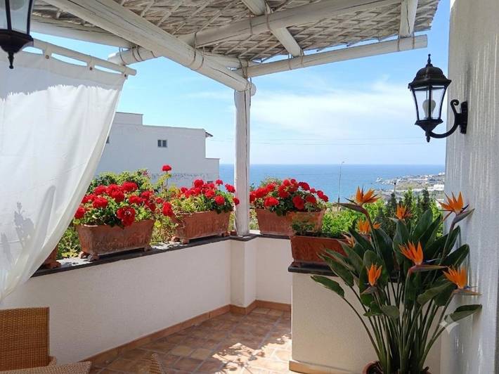 Ferienhaus für 7 Personen, mit Balkon und Terrasse sowie Garten und Ausblick in Panza