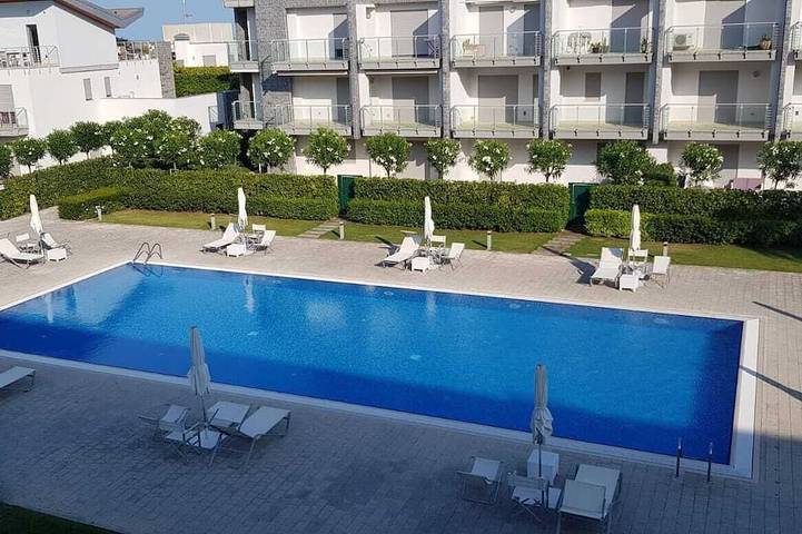 Appartement de vacances pour 6 personnes, avec balcon et piscine - 1