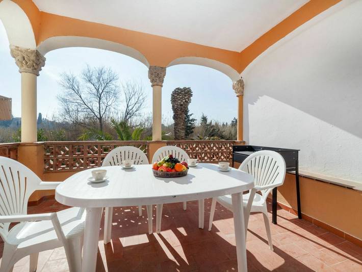 Appartement de vacances pour 7 personnes, avec Terrasse et Jardin