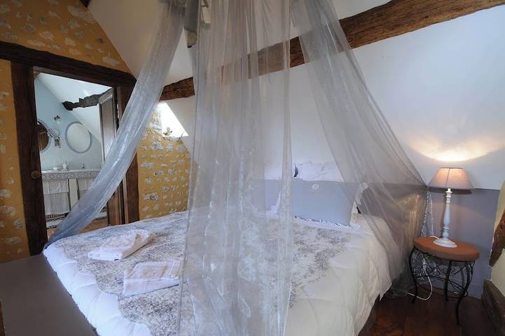 Chambre d’hôte pour 4 personnes dans Orne