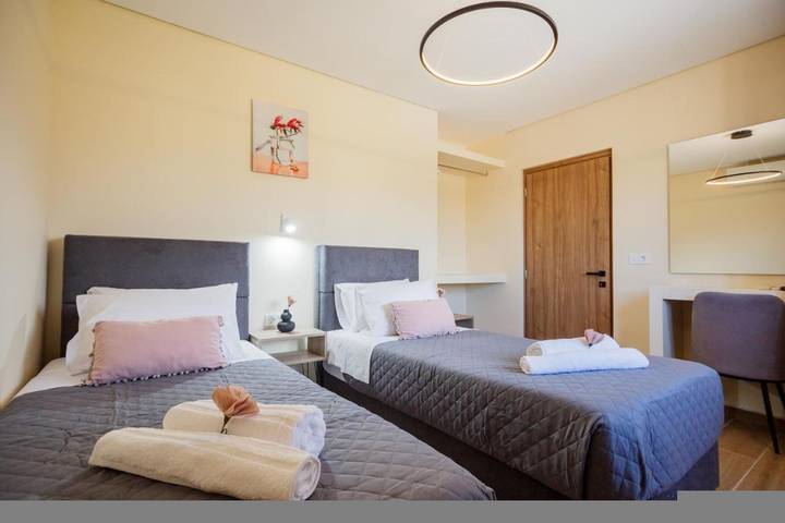 Villa für 10 Personen, mit Garten, kinderfreundlich in Laganas - 3