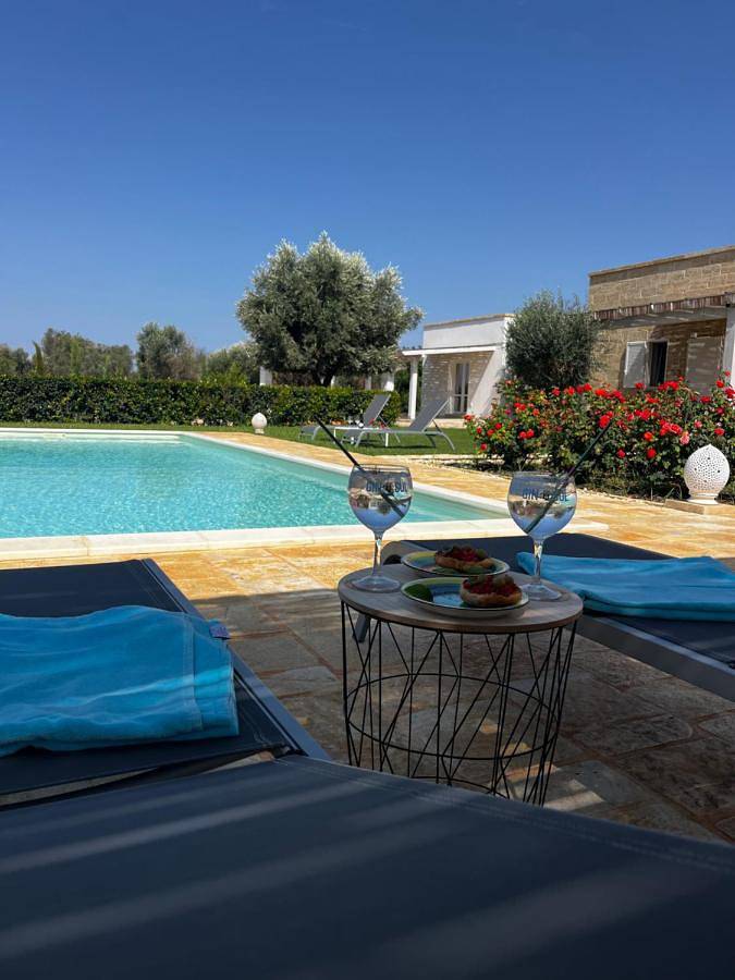 Villa per 8 persone, con Terrazza e Giardino nonché Piscina e Panorama a Galatone