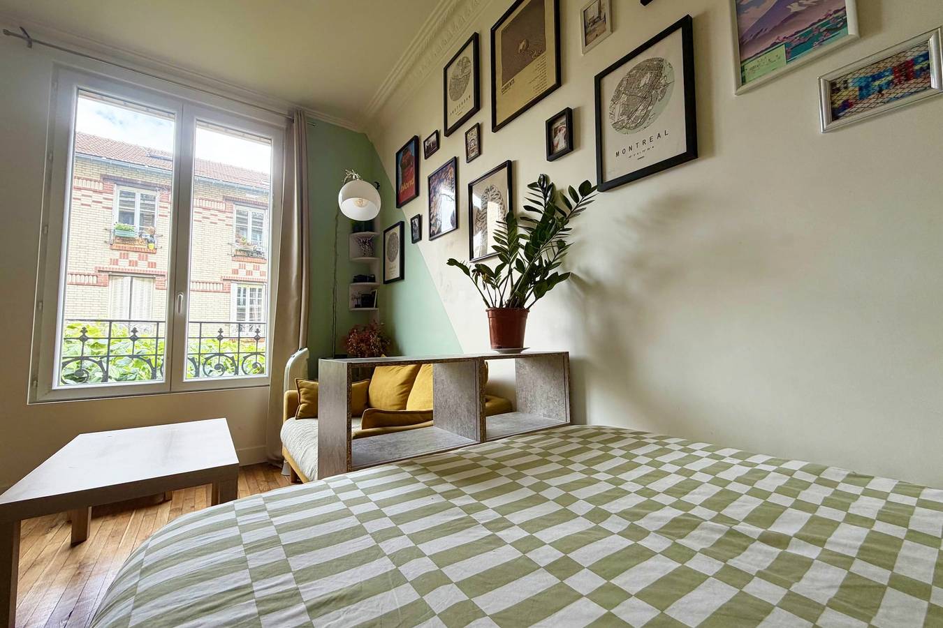 Studio entier, Studio cosy proche Paris 15, Parc Expo & Tram T2 in Issy-les-Moulineaux, Hauts-de-Seine