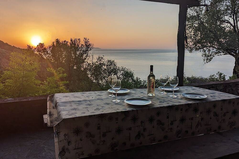 Belle villa vue mer en plein parc naturel de l'île d'Elbe, calme nature & mer in Sant'Andrea, Marciana