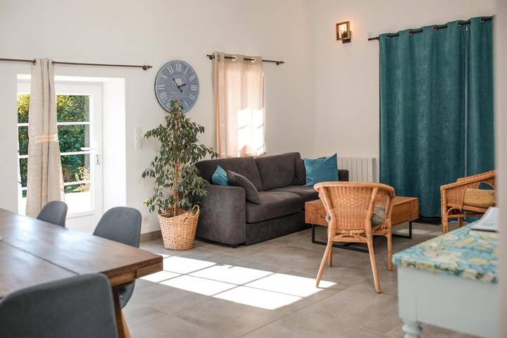 Location de vacances pour 8 personnes, avec vue et jardin à Landrévarzec - 2