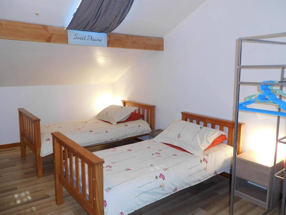 Three-Bedroom House in Saint-Blancard, Gers