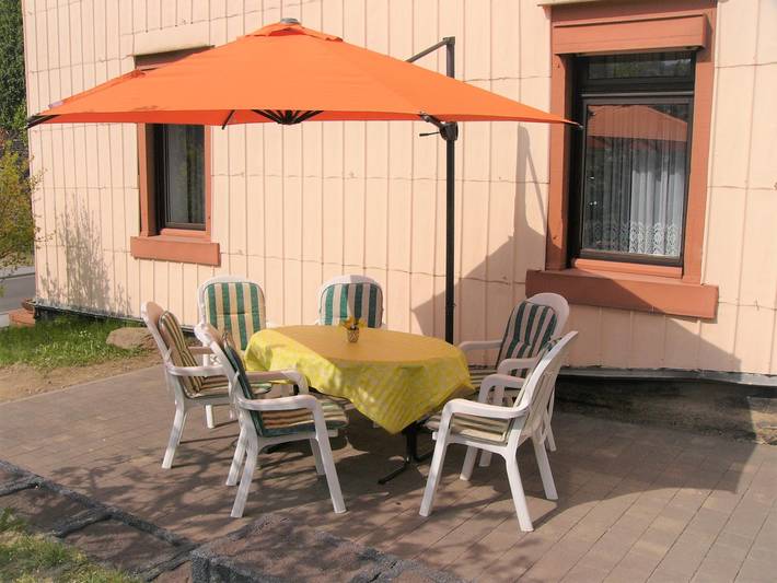 Ferienwohnung für 4 Personen, mit Terrasse in Neumagen-Dhron - 2