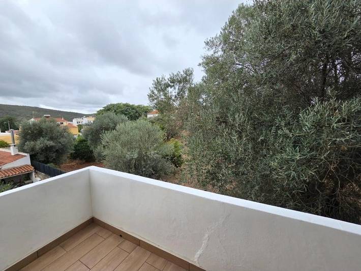 Gîte pour 6 personnes, avec terrasse et vue, animaux acceptés dans Salir - 3
