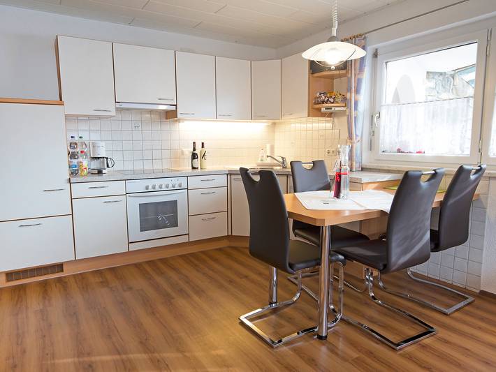 Ferienwohnung für 4 Personen, mit Terrasse und Garten sowie Ausblick in Schruns - 2