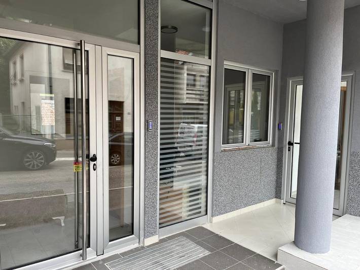 Appartement de vacances pour 4 personnes, avec vue ainsi que balcon et piscine