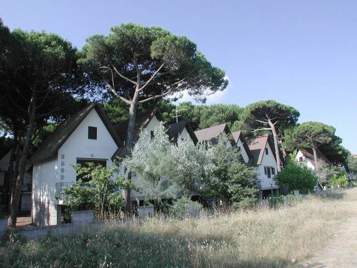Bungalow per 5 persone, con Balcone e Giardino nonché Panorama a Lido di Spina