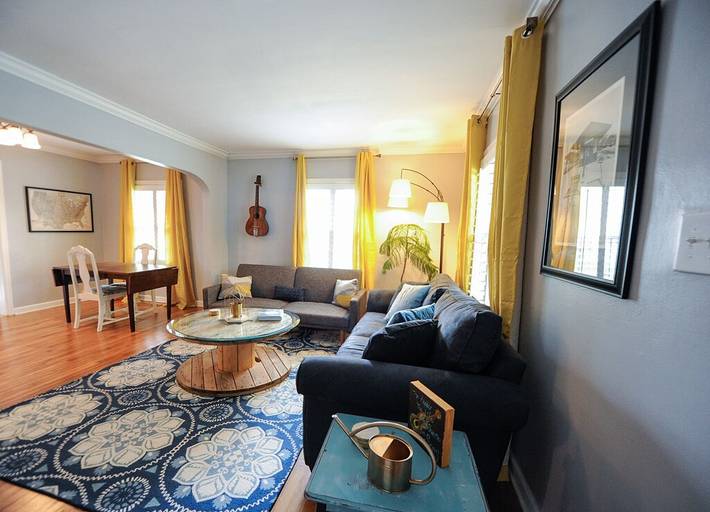 Vacation rental for 16 people, with balcony and yard in Murfreesboro