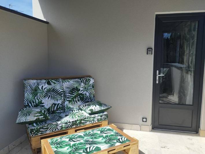 Gîte pour 2 personnes, avec jardin et sauna ainsi que piscine et jacuzzi, adapté aux familles dans Golf de Bournet - 3