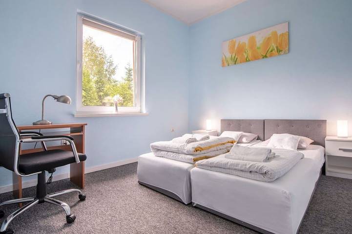 Schönes alleinstehendes Ferienhaus mit  W-Lan, privatem Pool, TV, Terrasse und Haustiere erlaubt in Polnische Ostsee