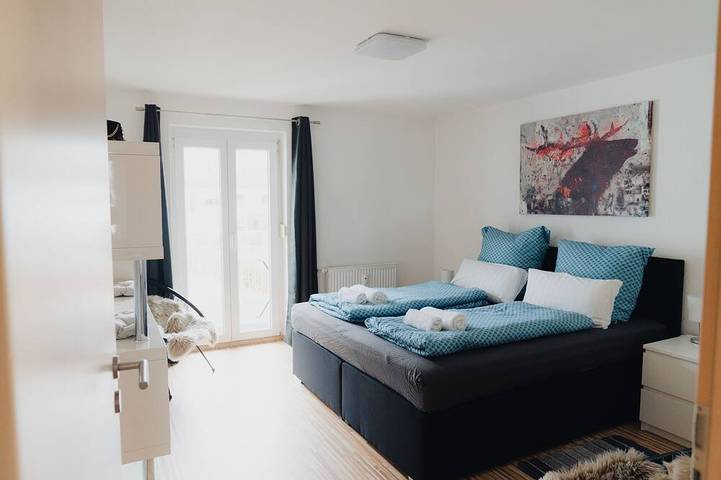 Ganze Wohnung, Modernes Penthouse mit Panorama & Charme stadtnah in Villingen in Villingen-Schwenningen, Mittlerer Schwarzwald