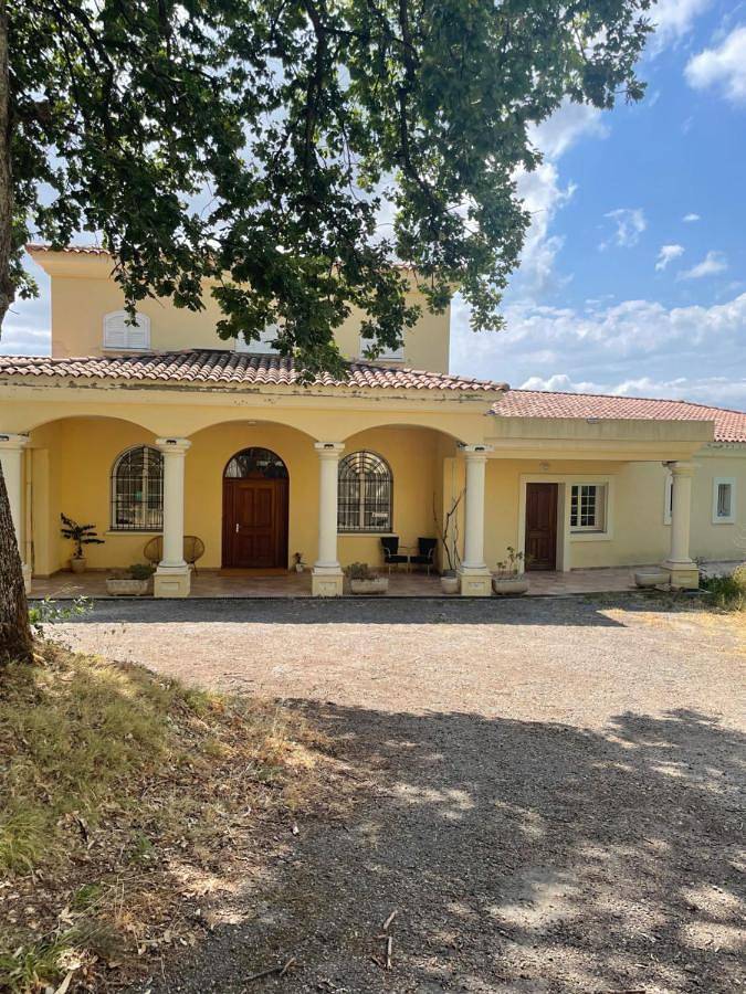 Appartement de vacances pour 4 personnes, avec vue ainsi que piscine et terrasse