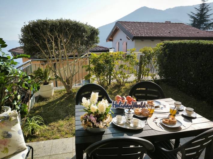 Agriturismo voor 2 personen, met tuin en zwembad aan het Iseomeer