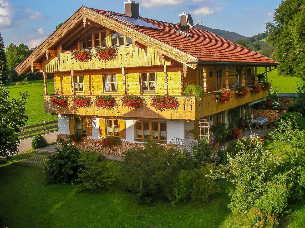 Entire holiday apartment, Apartment, separate toilet and shower/bathtub, 3 bed rooms in Brauneck (Lenggries), Lenggries