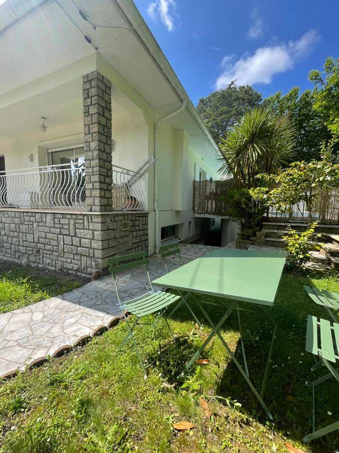 Gîte pour 6 personnes, avec jardin dans Aguilera - 2