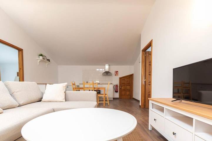 Casa rural para 6 personas, con vistas además de terraza y jardín en Barbanza - 2