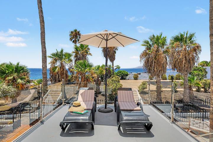 Ganze Wohnung, Ferienwohnung 'Casa Sherazad' mit Meerblick, privater Terrasse und WLAN in Puerto del Carmen, Tías